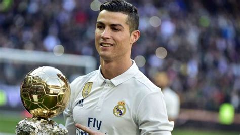 Top 5 acts of charity by Cristiano Ronaldo.